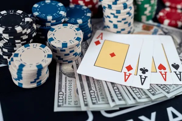 rajatoge platform overview showing casino, slots, and sportsbook sections on desktop and mobile